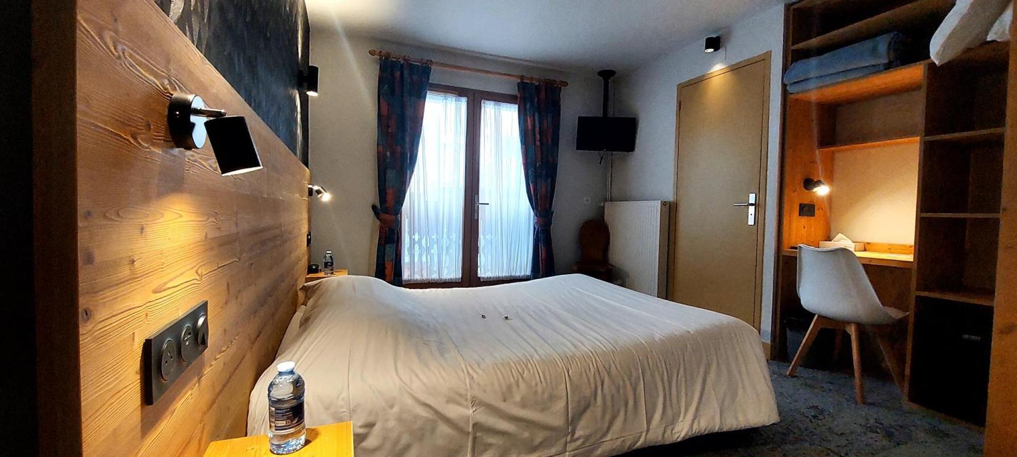 Hotel Les Bruyeres Alpe d'Huez Buitenkant foto