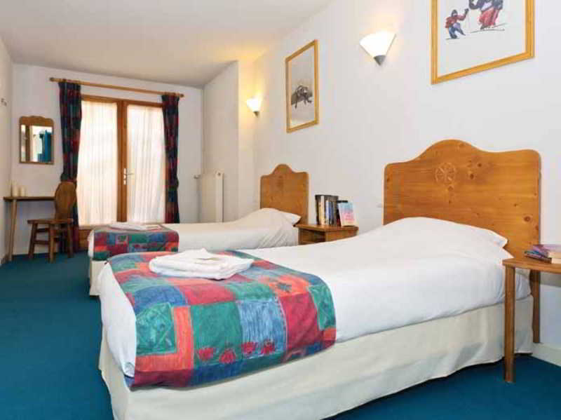 Hotel Les Bruyeres Alpe d'Huez Buitenkant foto